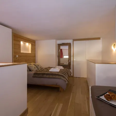 Grand Roc - Bruyeres 022 - Happy Chamonix