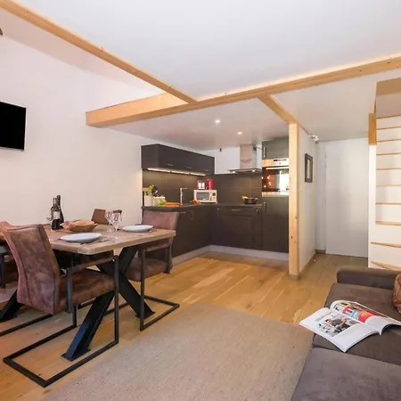 Grand Roc B22 From Slopes 260m, View, Parking & Wifi - Happy Chamonix