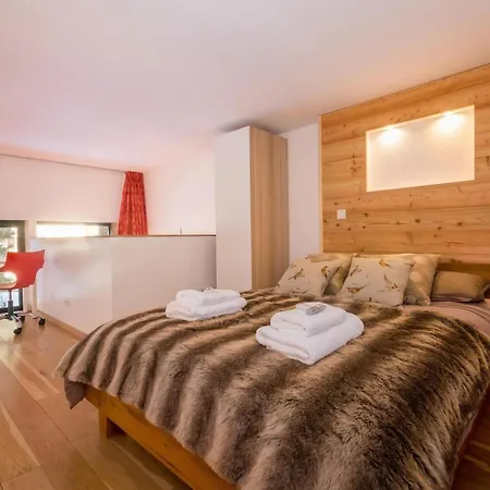 Grand Roc B22 From Slopes 260m, View, Parking & Wifi - Happy Apartman *
